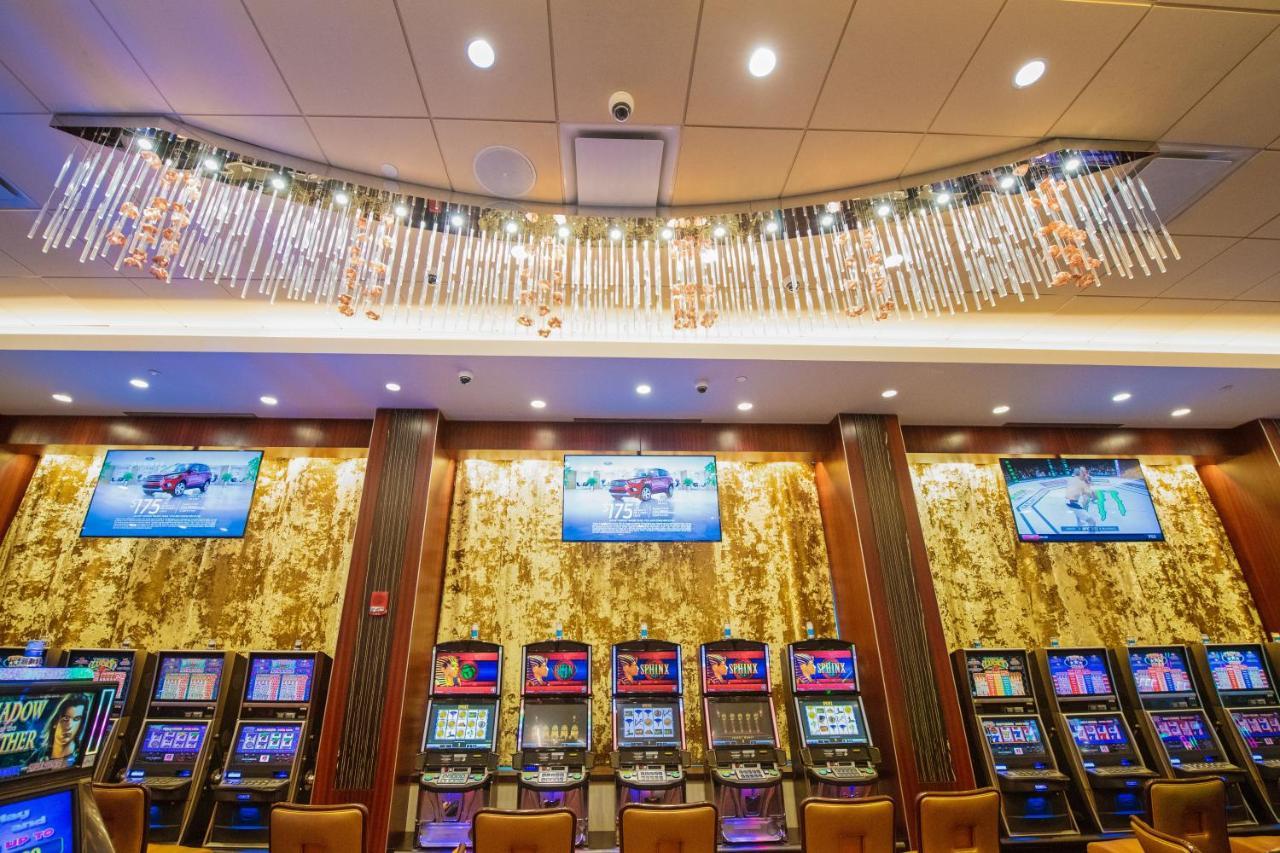 Jake'S 58 Casino Hotel - Adults Only Islandia Екстериор снимка