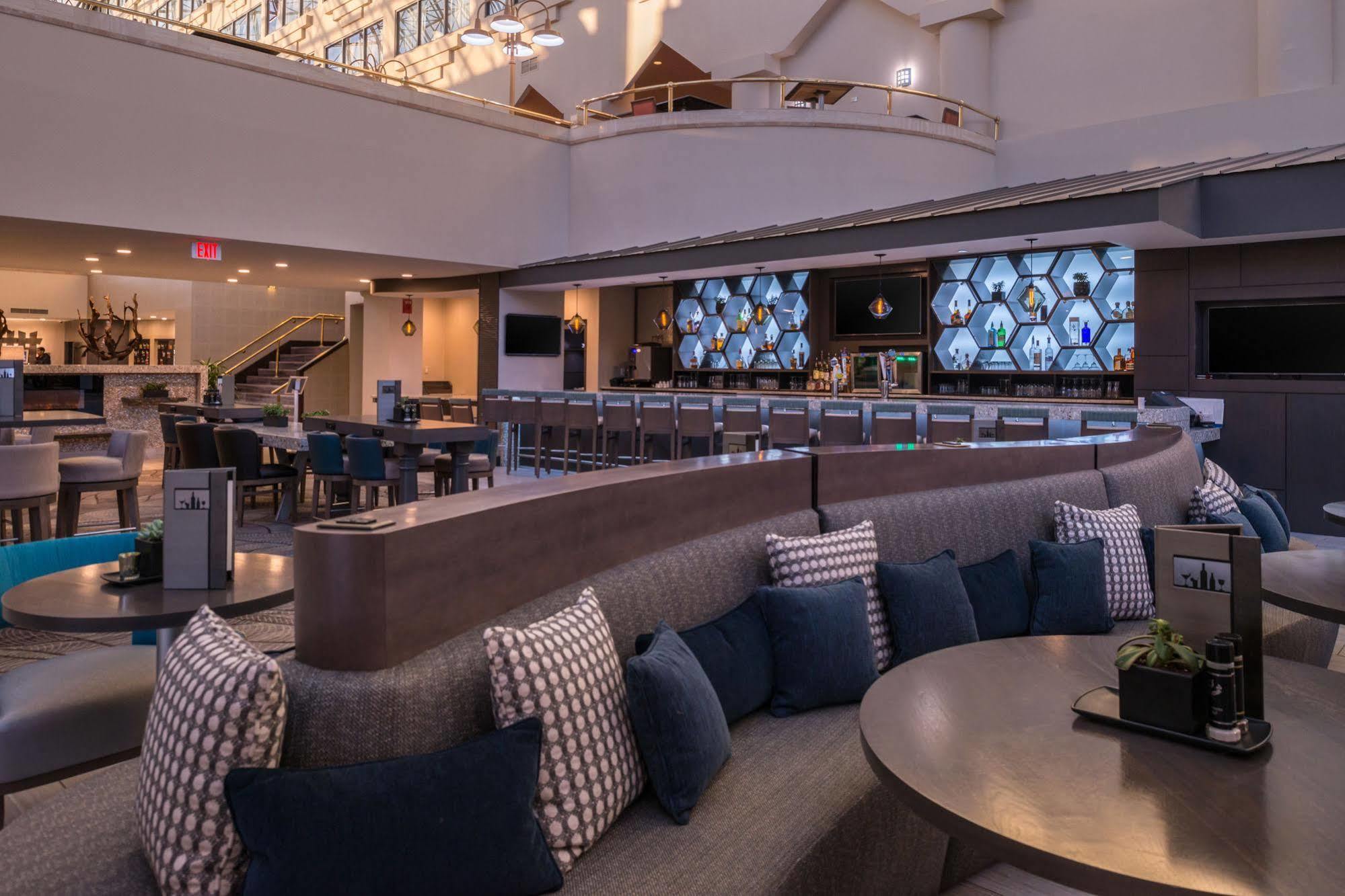 Jake'S 58 Casino Hotel - Adults Only Islandia Екстериор снимка